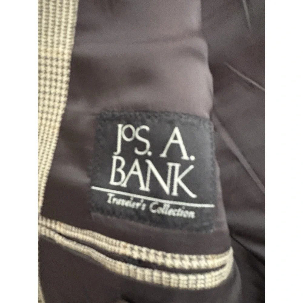 Jos‎ A Bank Traveler's Collection 39R Brown Tan Glen Plaid Silk Wool 2 Button
